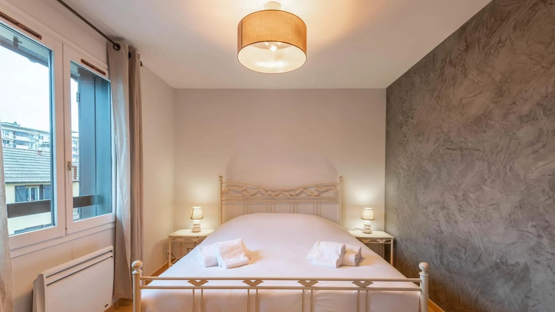 안시 Alpiloc Furnished House 빌라 펜션